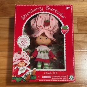 Strawberry Shortcake Classic Doll - Red and Green